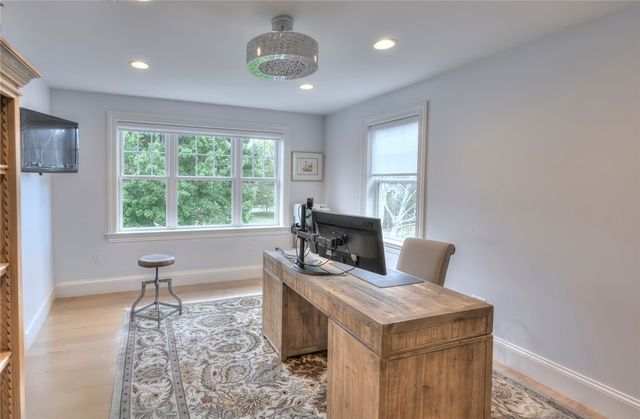 1040 Buttonwoods Avenue, Warwick, RI 02886