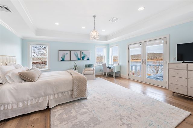 1040 Buttonwoods Avenue, Warwick, RI 02886