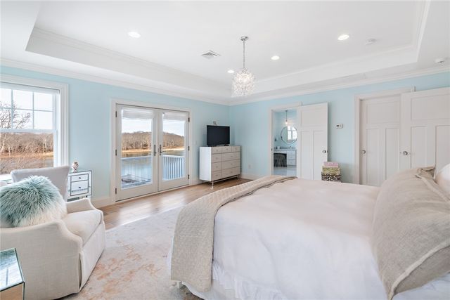 1040 Buttonwoods Avenue, Warwick, RI 02886