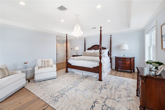 1040 Buttonwoods Avenue, Warwick, RI 02886
