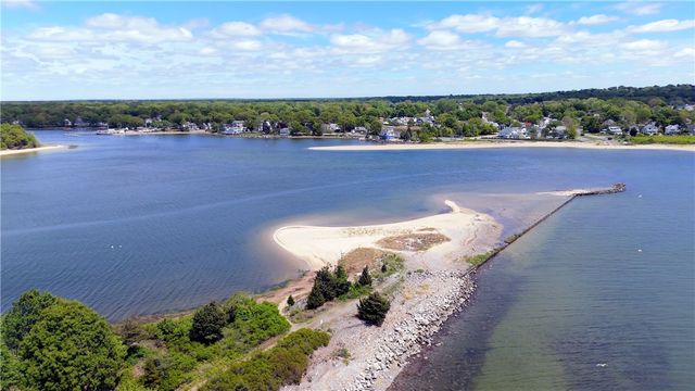 1040 Buttonwoods Avenue, Warwick, RI 02886