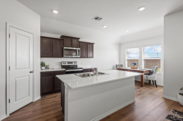 120 Creek End Drive, Princeton, TX 75407