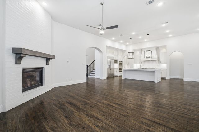 8714 Happy Hollow Drive, Frisco, TX 75034
