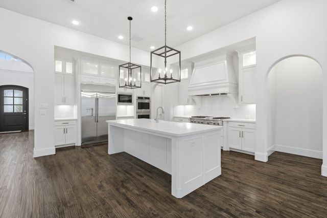 8714 Happy Hollow Drive, Frisco, TX 75034