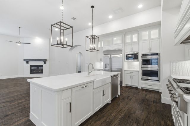 8714 Happy Hollow Drive, Frisco, TX 75034