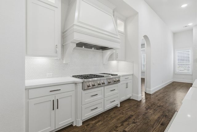 8714 Happy Hollow Drive, Frisco, TX 75034