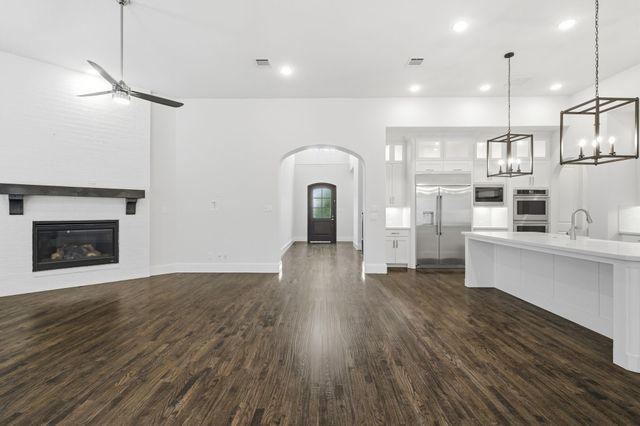 8714 Happy Hollow Drive, Frisco, TX 75034