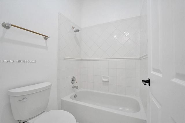 3360 SW 195th Ter, Miramar, FL 33029