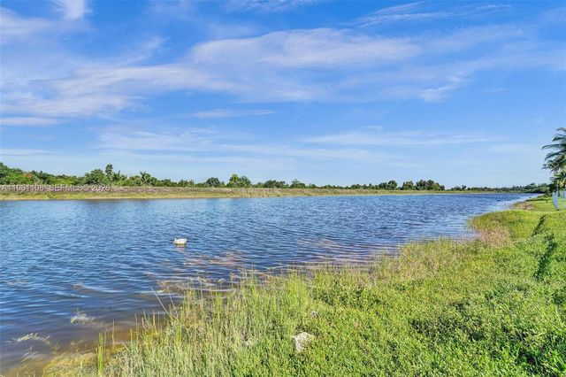 3360 SW 195th Ter, Miramar, FL 33029