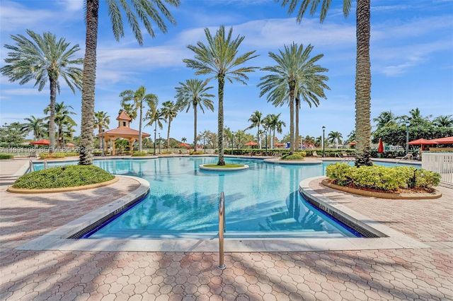 3360 SW 195th Ter, Miramar, FL 33029