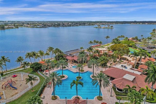 3360 SW 195th Ter, Miramar, FL 33029