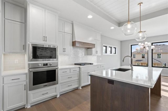 1401 Mulberry Street, Pleasant Hill, MO 64080