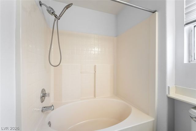 71 Belle Maison Avenue, Las Vegas, NV 89123