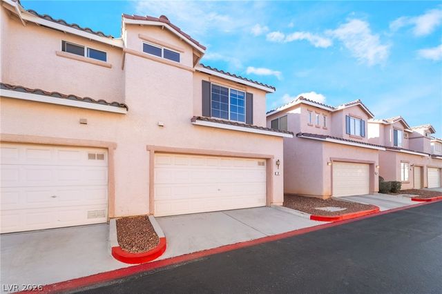 71 Belle Maison Avenue, Las Vegas, NV 89123