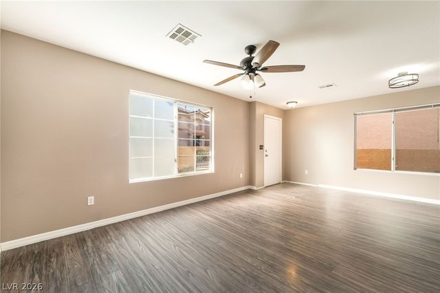 71 Belle Maison Avenue, Las Vegas, NV 89123