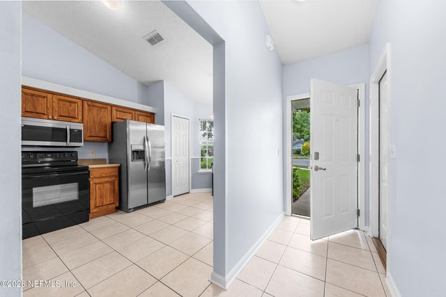 1811 DAHLIA Court, Middleburg, FL 32068
