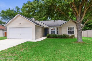 1811 DAHLIA Court, Middleburg, FL 32068