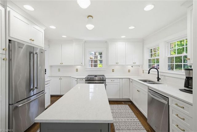 625 Scott Avenue, Greensboro, NC 27403