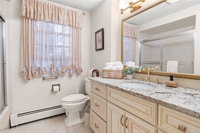 25 Fawn Lane, West Warwick, RI 02893