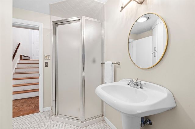 25 Fawn Lane, West Warwick, RI 02893