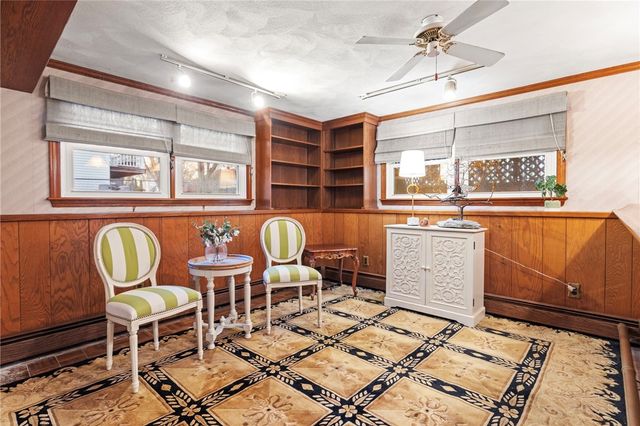 25 Fawn Lane, West Warwick, RI 02893