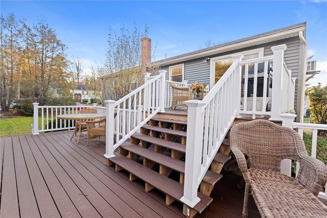 25 Fawn Lane, West Warwick, RI 02893