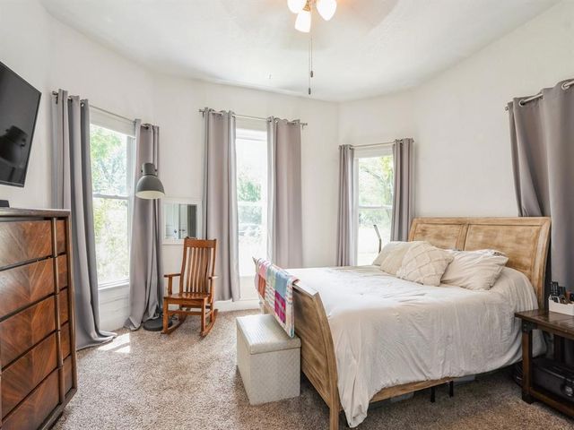 1903 Mondamin Avenue, Des Moines, IA 50314