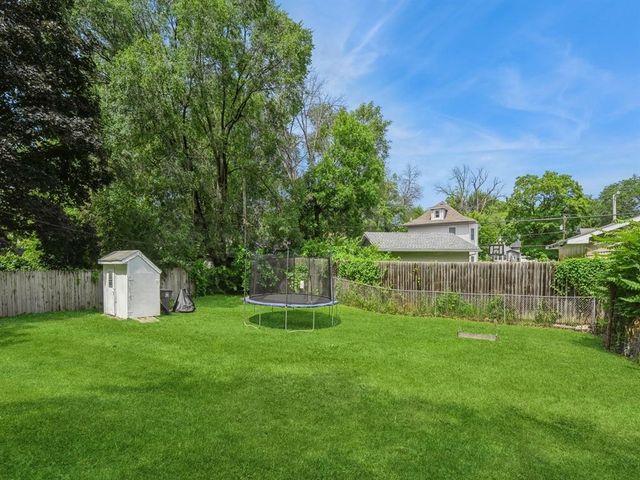1903 Mondamin Avenue, Des Moines, IA 50314