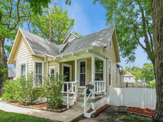 1903 Mondamin Avenue, Des Moines, IA 50314