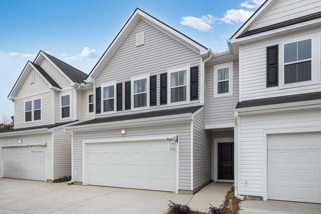153 Green Thistle Way, Summerville, SC 29483