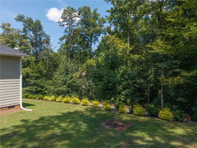3103 Chatham Drive, Seneca, SC 29678