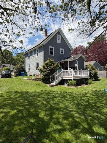 599 Vauxhall St Extension, Waterford, CT 06385