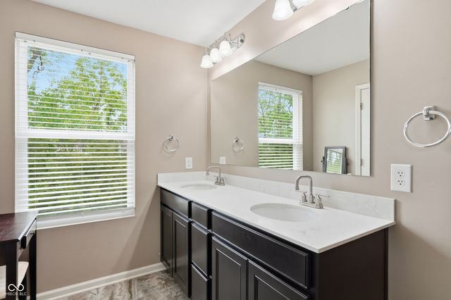 5521 Arrowgrass Court, Noblesville, IN 46062