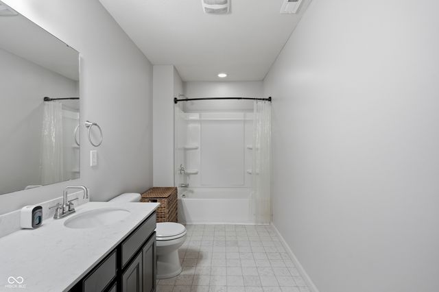 5521 Arrowgrass Court, Noblesville, IN 46062