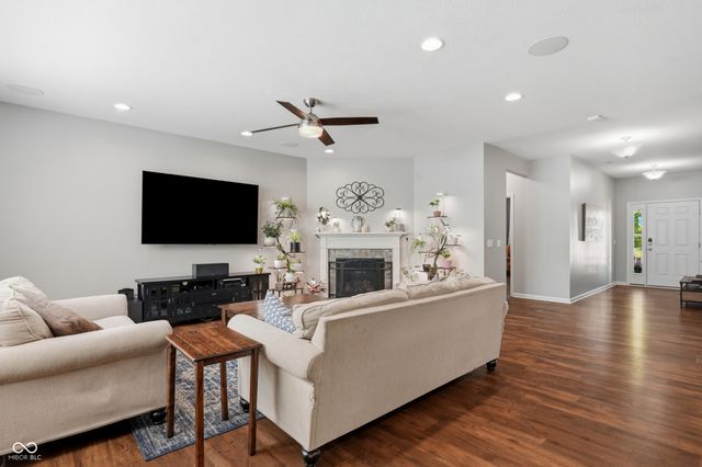 5521 Arrowgrass Court, Noblesville, IN 46062