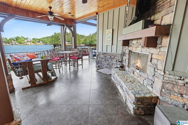 1111 COUNTY ROAD 546, Verbena, AL 36091
