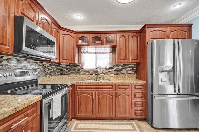 17110 NW 19th Ave, Miami Gardens, FL 33056