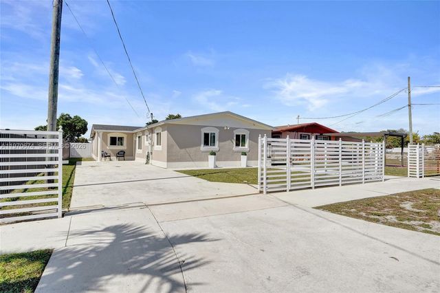 17110 NW 19th Ave, Miami Gardens, FL 33056