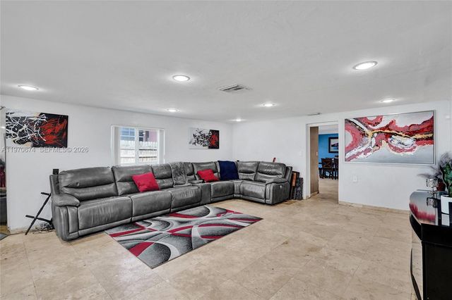 17110 NW 19th Ave, Miami Gardens, FL 33056