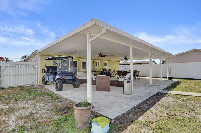 17110 NW 19th Ave, Miami Gardens, FL 33056