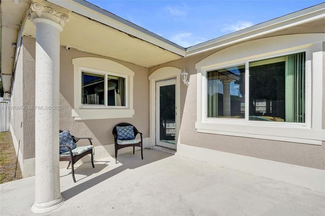 17110 NW 19th Ave, Miami Gardens, FL 33056