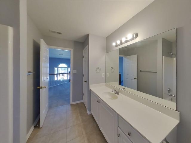 Address unavailable.