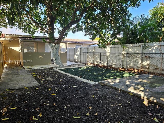 7416 SW 21st St 0, Miami, FL 33155