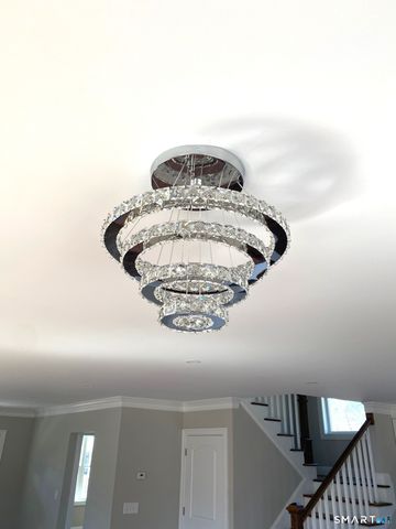 277 Alba Avenue, Bridgeport, CT 06606