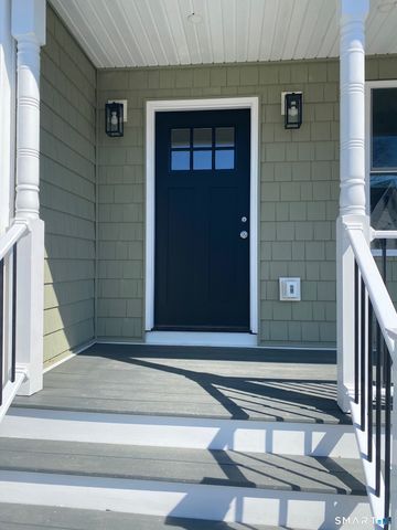 277 Alba Avenue, Bridgeport, CT 06606