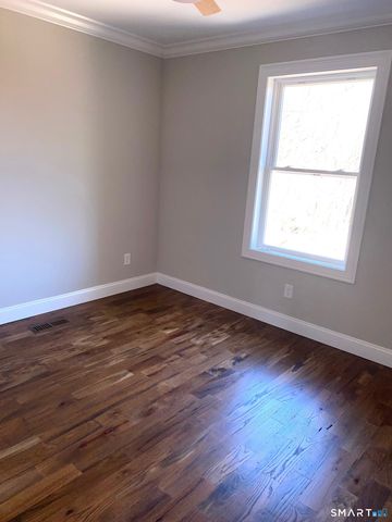 277 Alba Avenue, Bridgeport, CT 06606