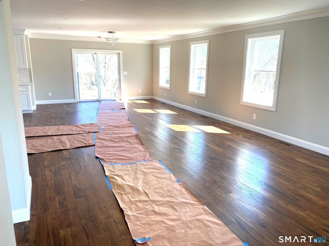 277 Alba Avenue, Bridgeport, CT 06606