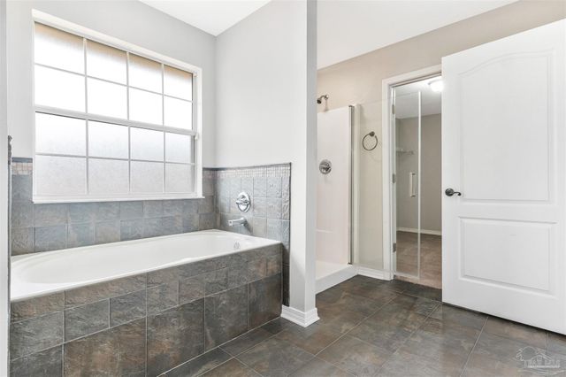 1712 Eagle Ter, Cantonment, FL 32533