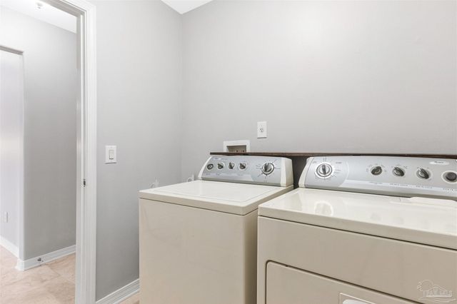 1712 Eagle Ter, Cantonment, FL 32533