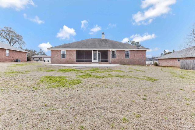 1712 Eagle Ter, Cantonment, FL 32533